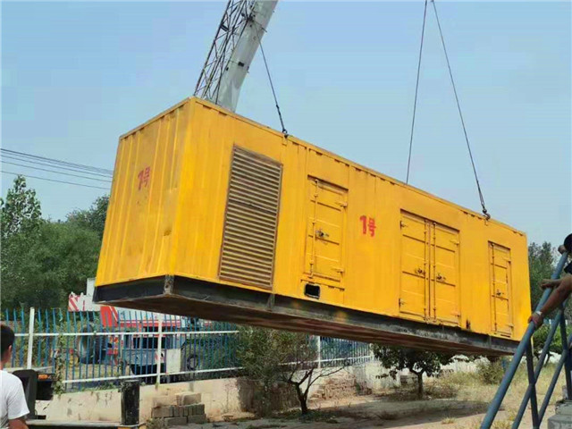 绍兴300KW柴油发电机组油耗是多少?